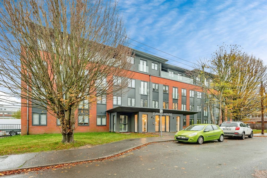 Property photo 1 of 13