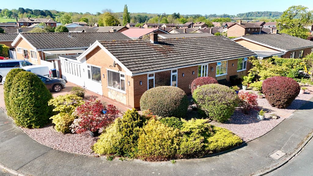 Property photo 1 of 36