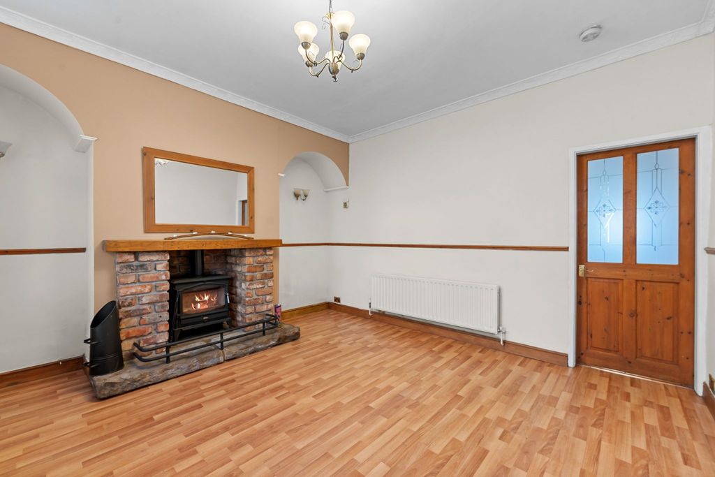 Property photo 3 of 24 Photograph 3