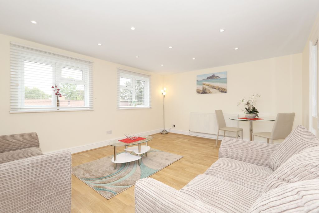 Property photo 3 of 8 Img_1314A