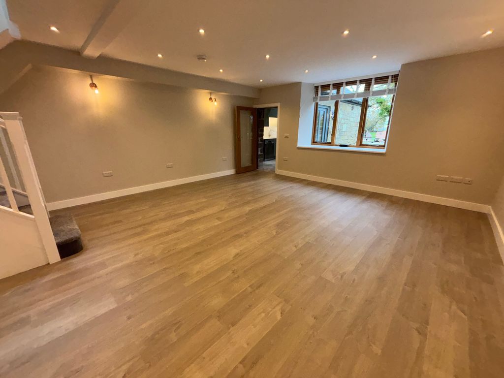 Property photo 3 of 9 Img_3417