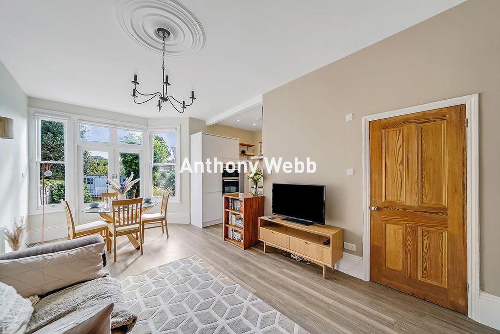 Property photo 1 of 18 Living/Dining Space