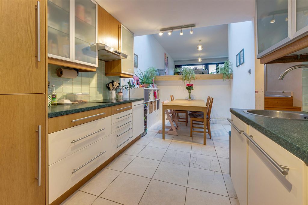 Property photo 3 of 16 0010.Jpg