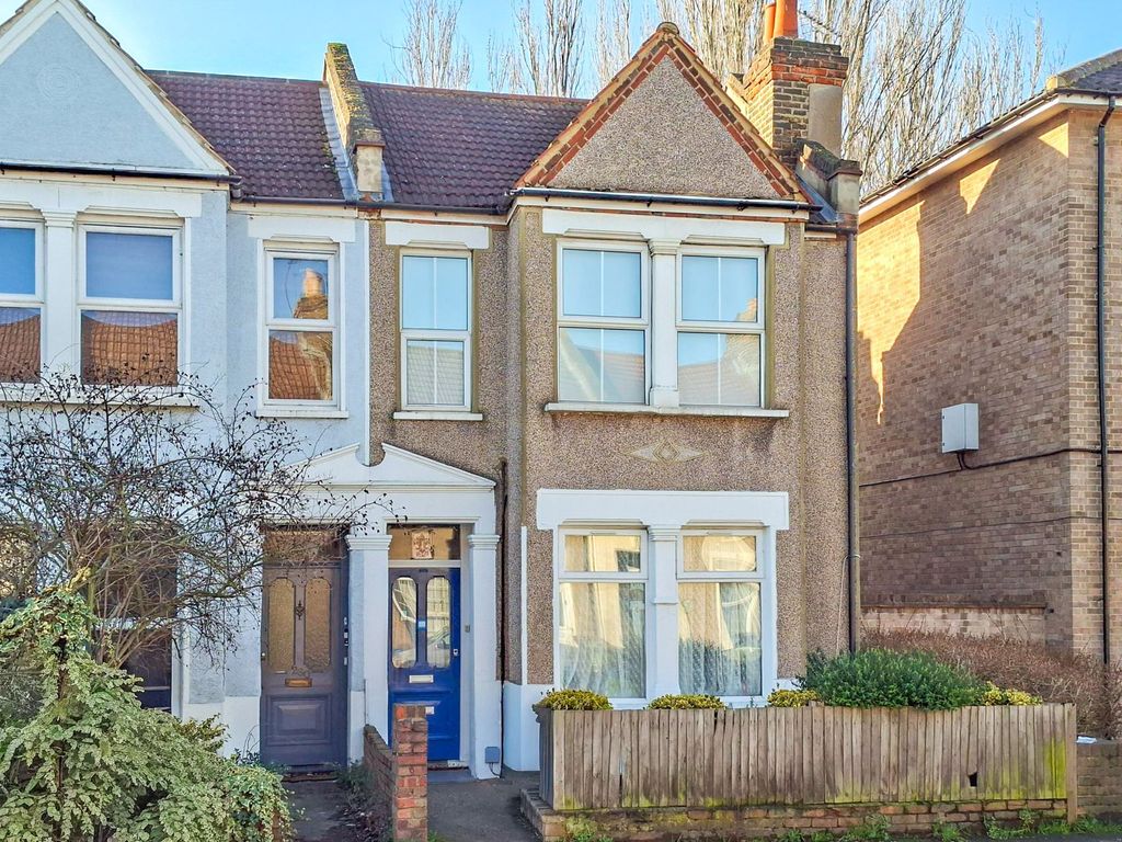 Property photo 2 of 14