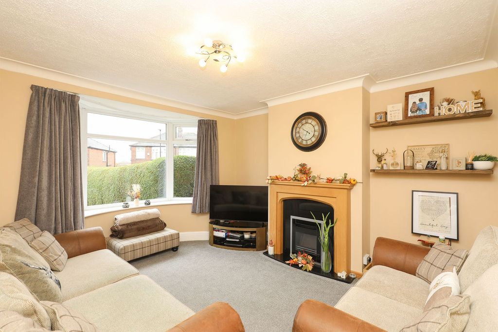 Property photo 3 of 22