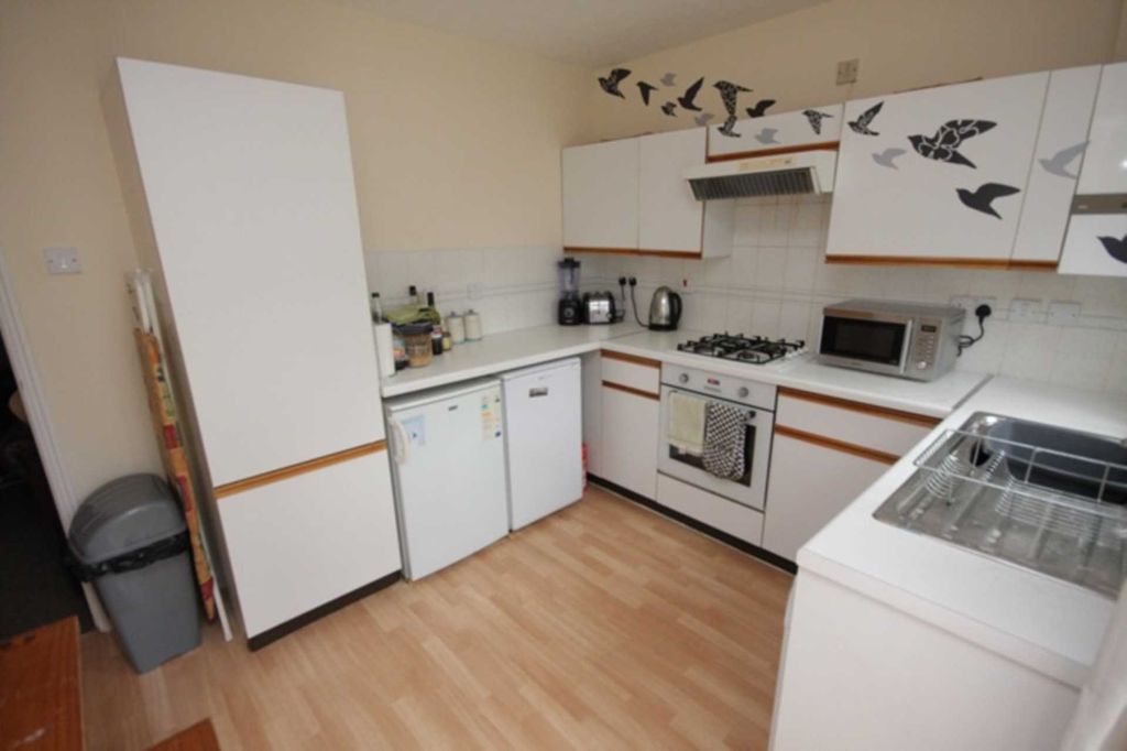 Property photo 3 of 8