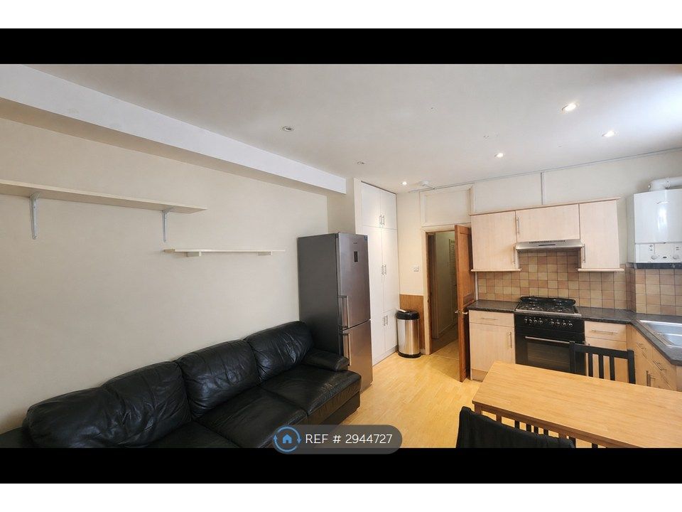 Property photo 3 of 3