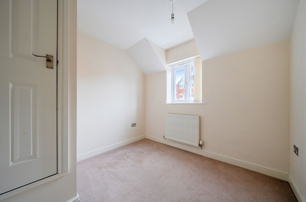 Additional image 11 of 3 bed semi-detached house for saleOaklands Park, Newtown, Powys SY16