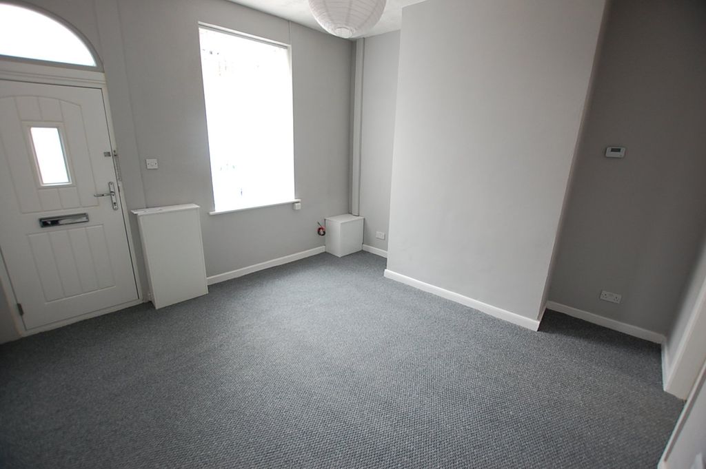 Property photo 2 of 9 Picture No. 03