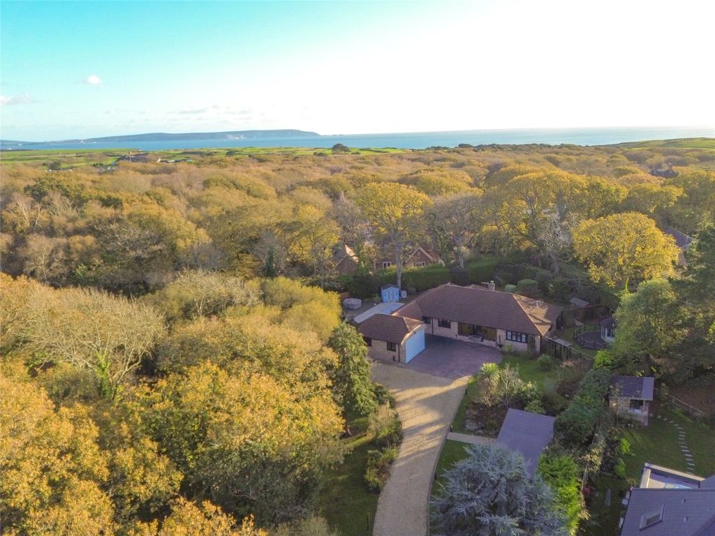 Property photo 1 of 24 Picture No. 29