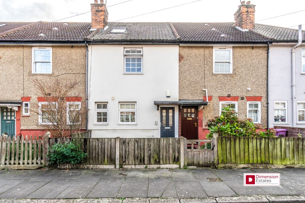 Property photo 1 of 23