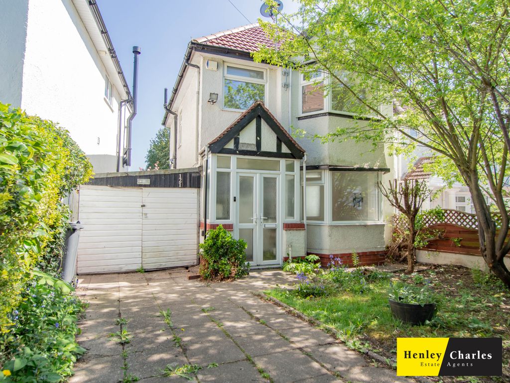 Property photo 1 of 11