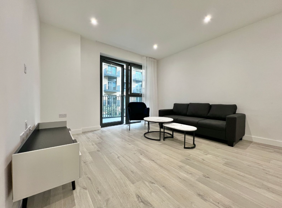 Property photo 1 of 50