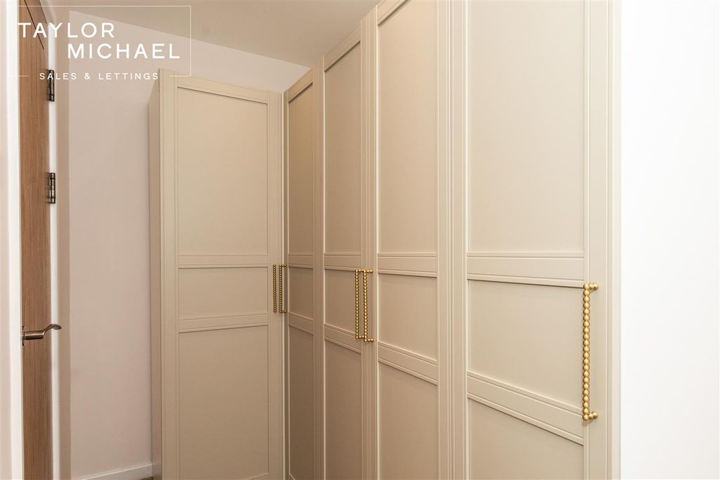 Additional image 15 of 2 bed flat to rentThe Esplanade, Selden, Worthing BN11