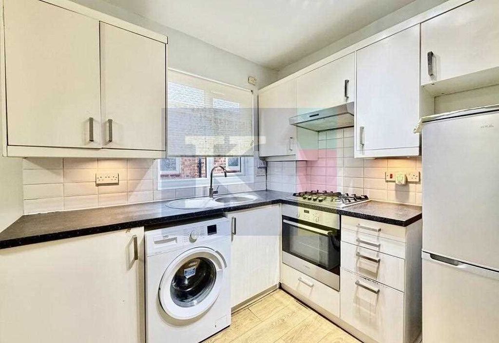 Property photo 1 of 6 Main Picture