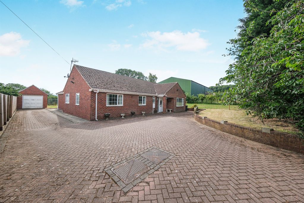 Property photo 1 of 24