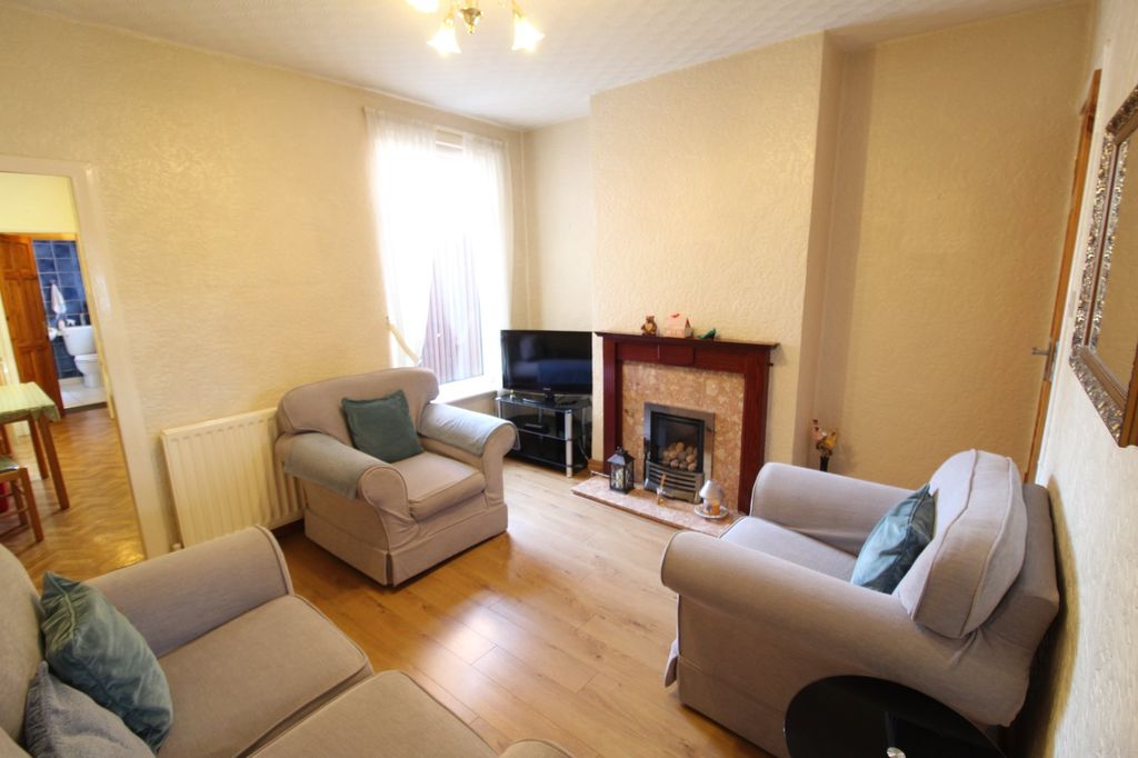 Property photo 2 of 11 Picture No. 07