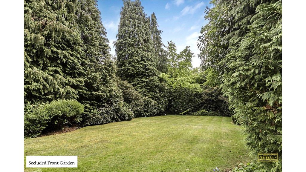 Property photo 3 of 28 Picture No. 03