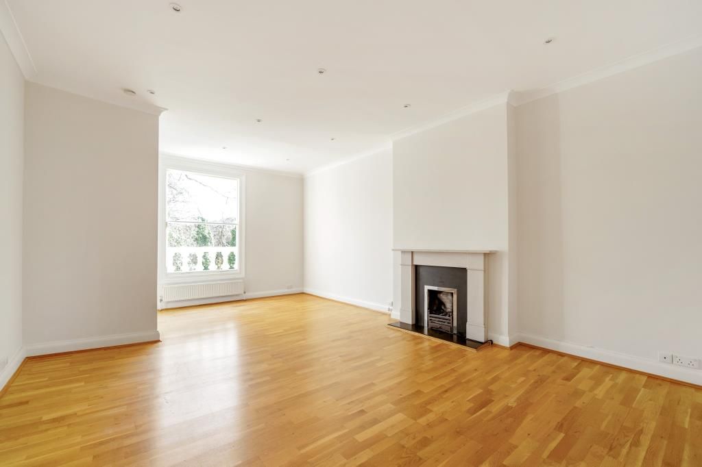 Property photo 1 of 10 Reception/Dining Room