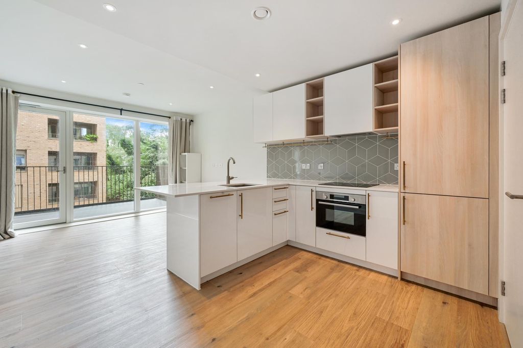 Property photo 2 of 4