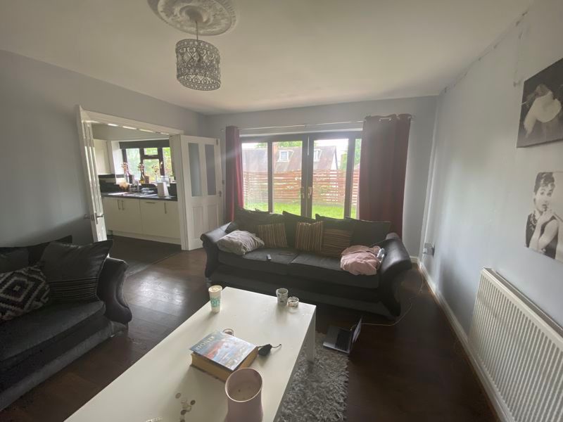 Property photo 1 of 9 Photo 27