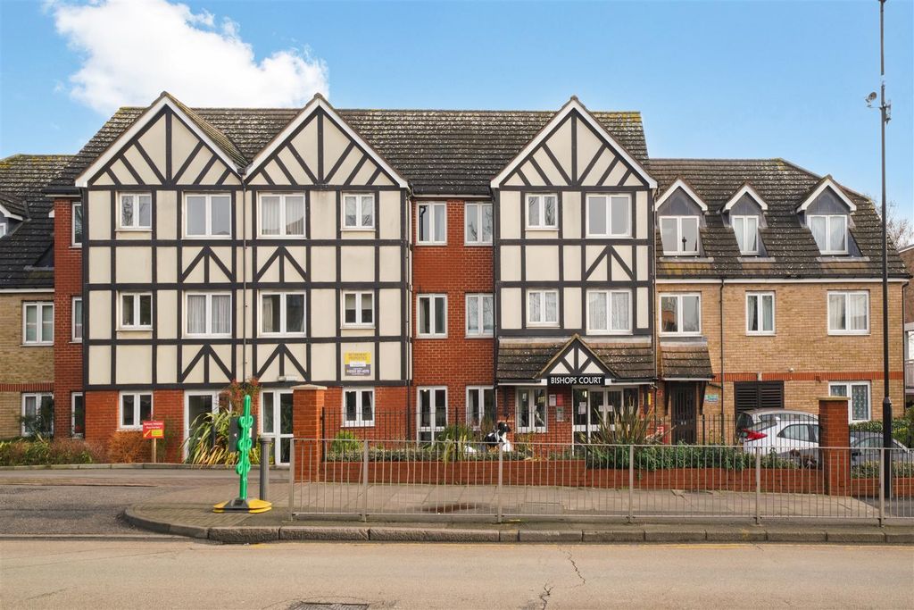 Property photo 1 of 8 Flat 17, Bishops Court - Pt6Agl76Bcsa3Asofbqg.Jpg