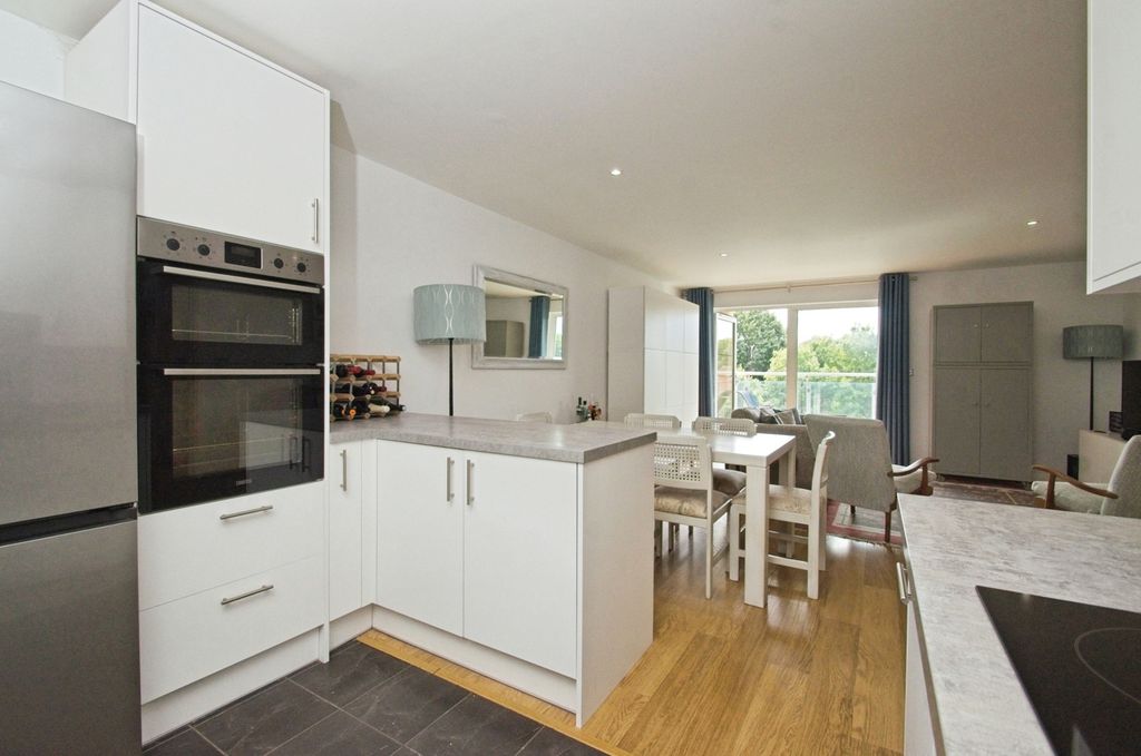Property photo 2 of 18 Open Plan Kitchen