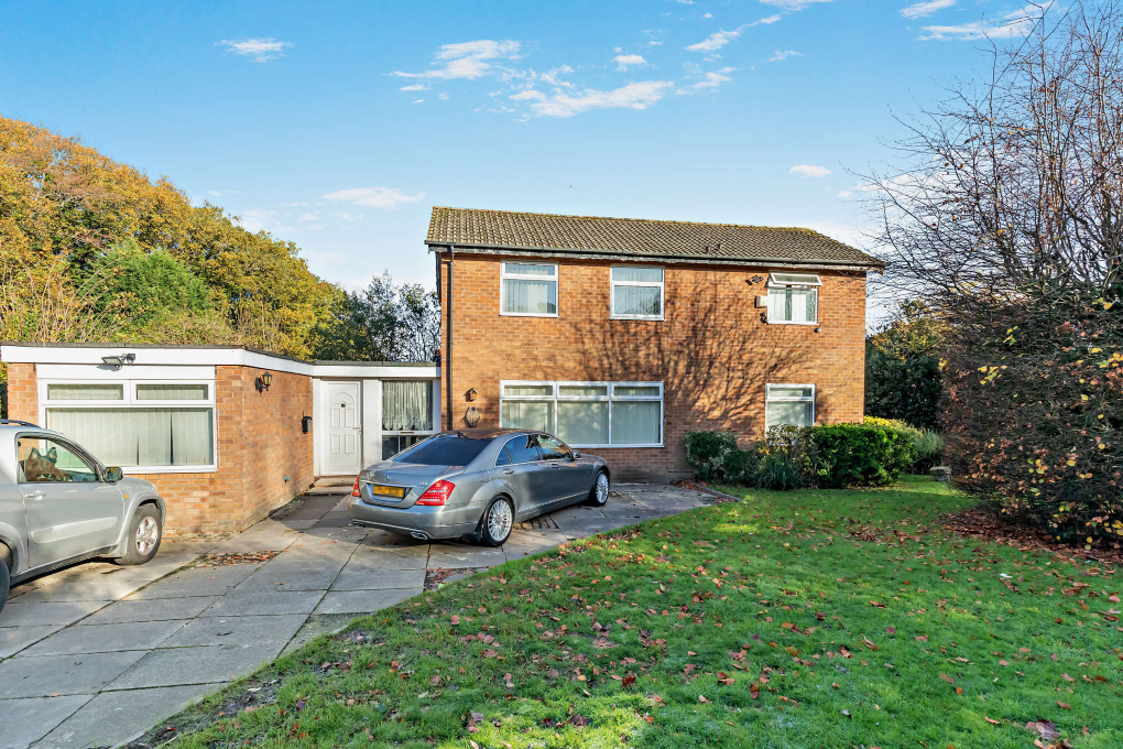 Property photo 1 of 12