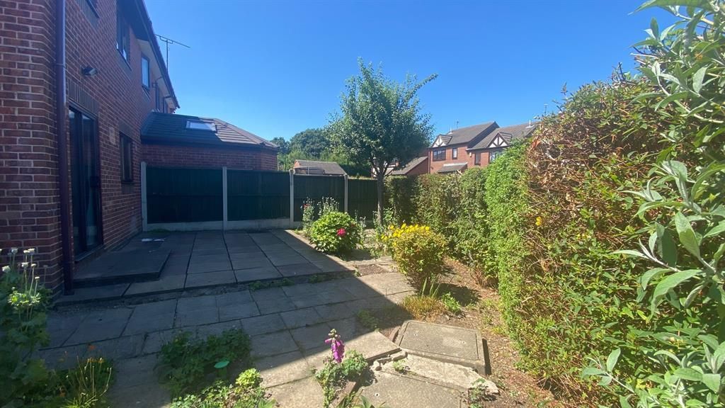 Property photo 3 of 16