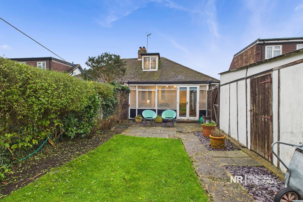 Property photo 2 of 10 Garden