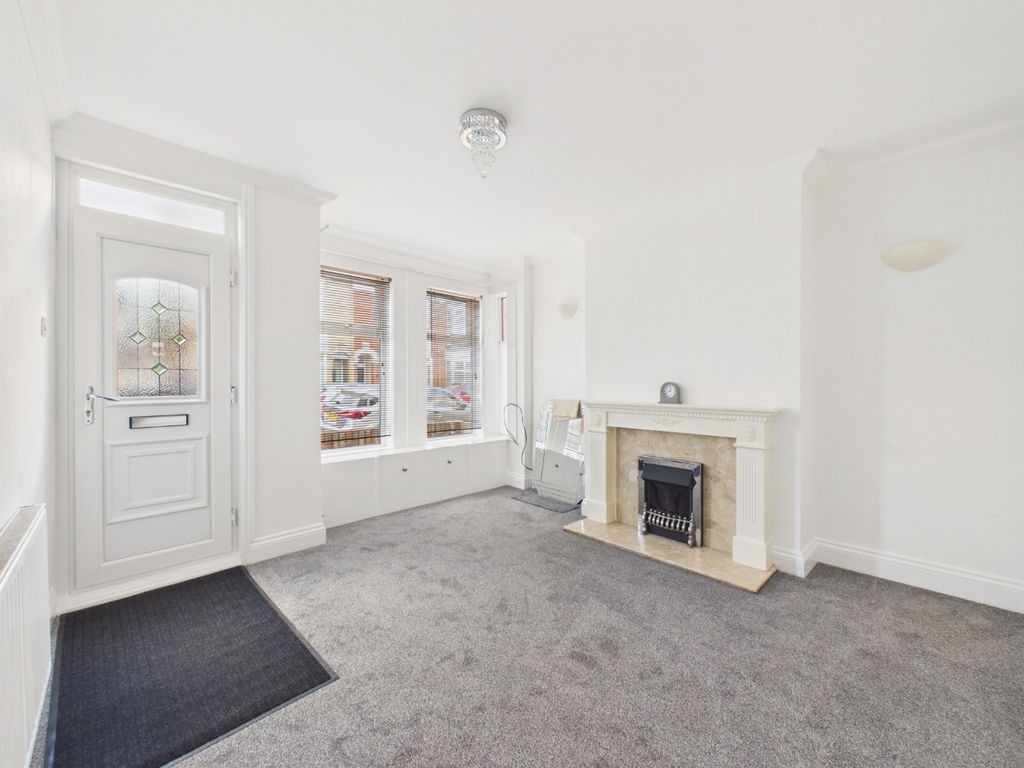 Property photo 2 of 9 5070635