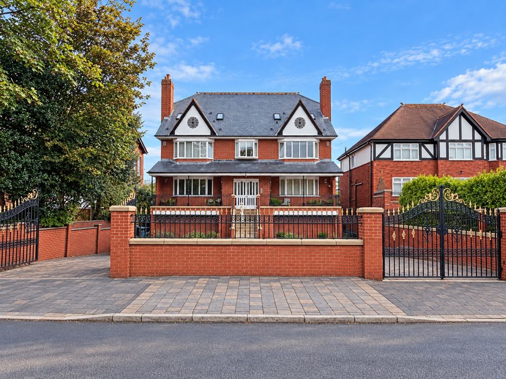 Property photo 1 of 22 5691871