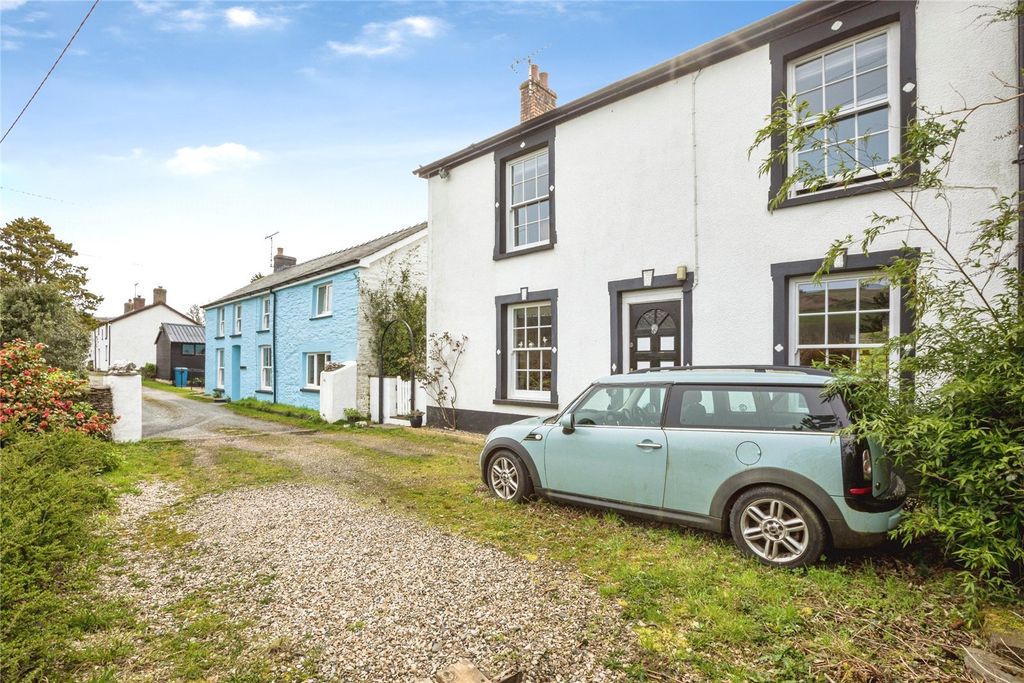 Property photo 3 of 39 Picture No. 05