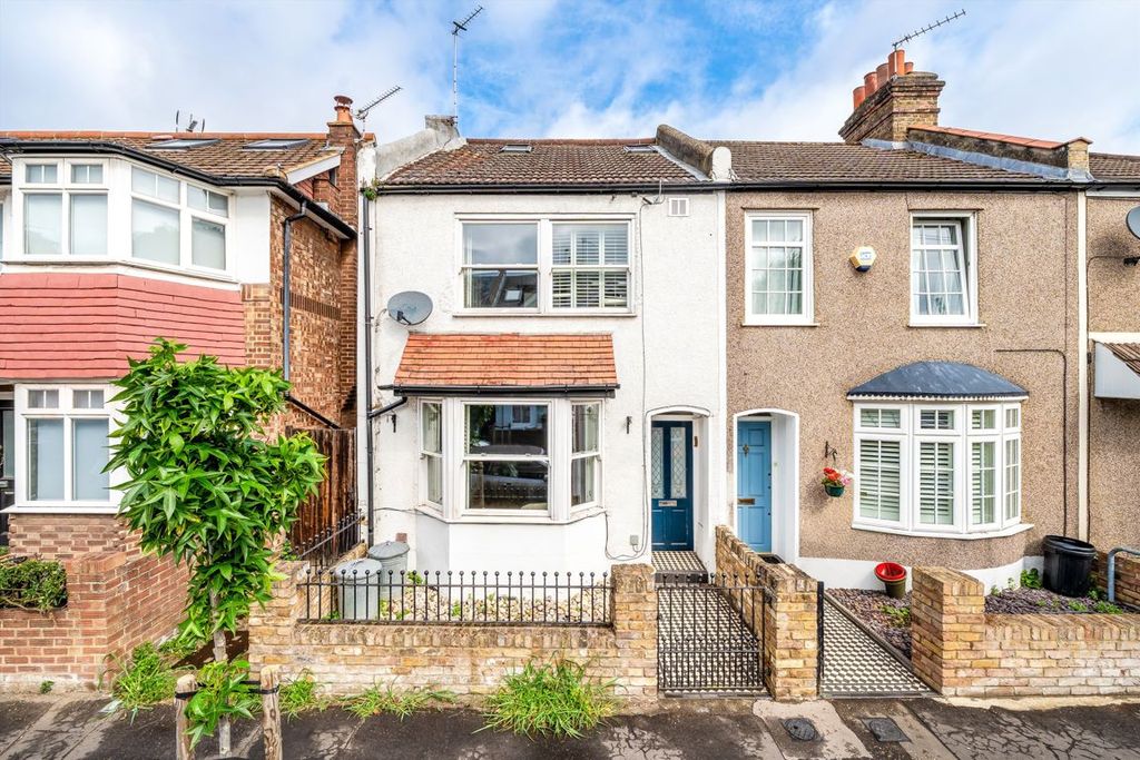 Property photo 1 of 7
