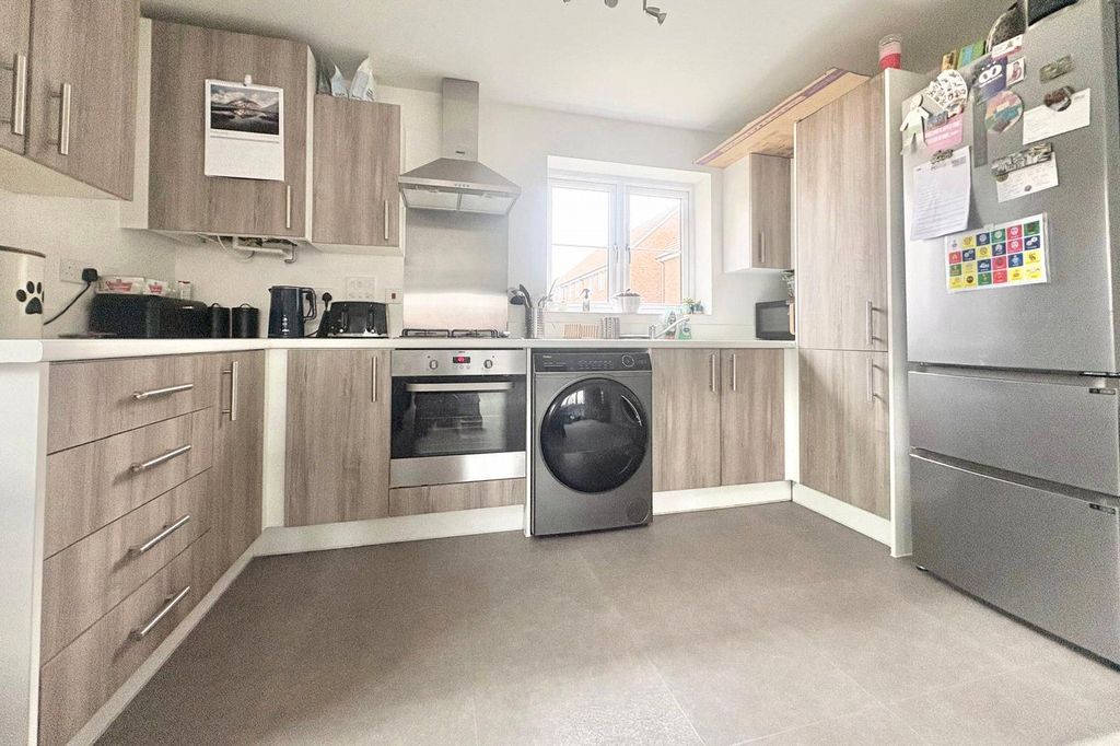 Property photo 2 of 9 Picture No. 07