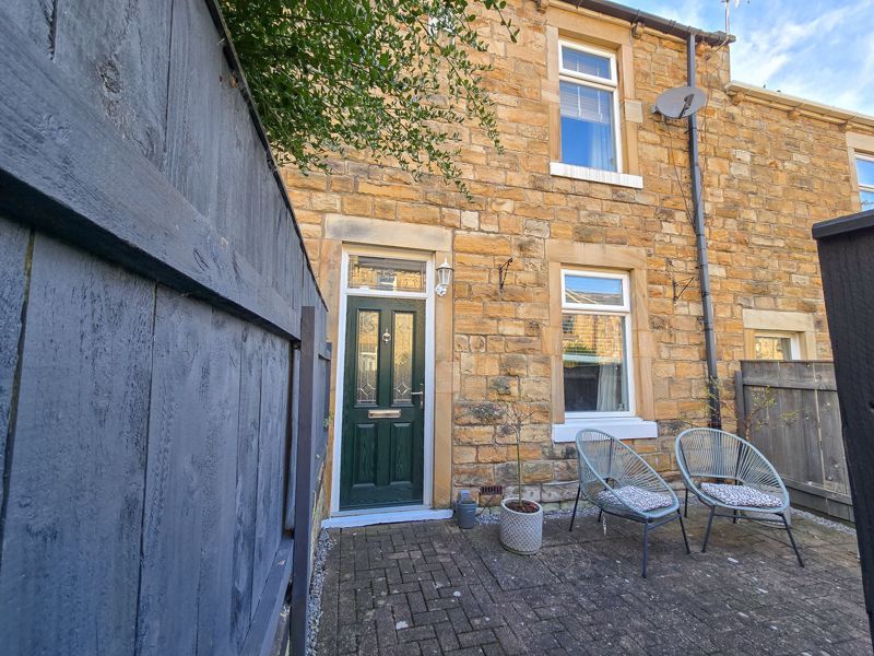 Property photo 1 of 16 External