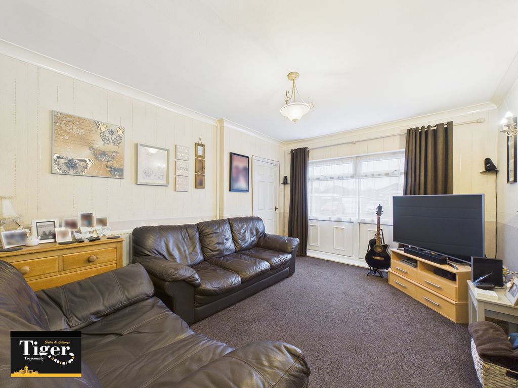 Property photo 3 of 15