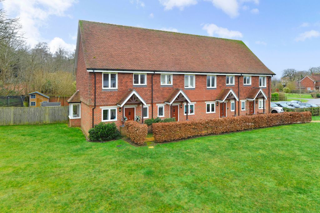 Property photo 2 of 21