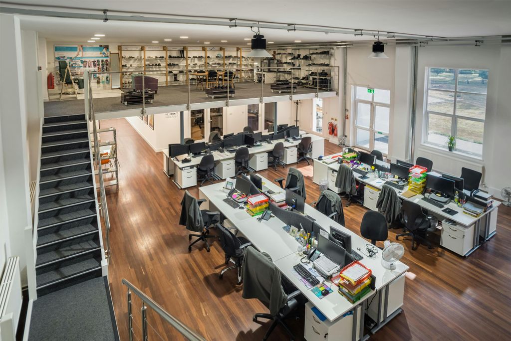 Property photo 2 of 6 Photo 5