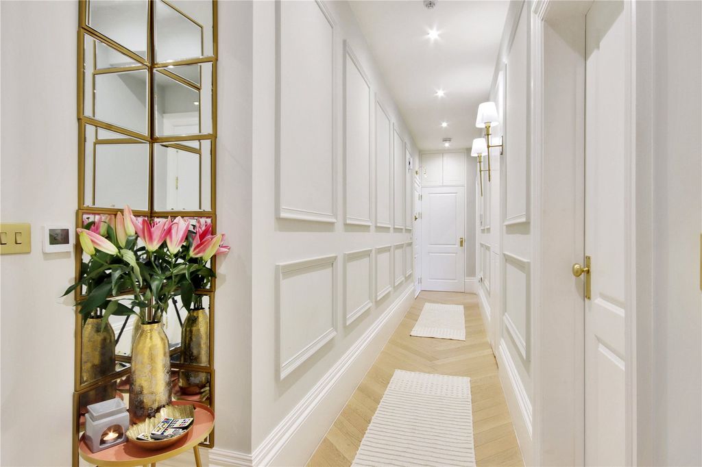 Property photo 3 of 30 Picture No. 10