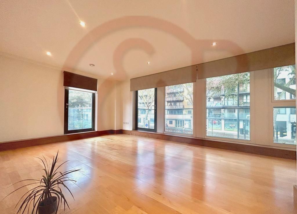 Property photo 2 of 11 Reception 1.Jpg