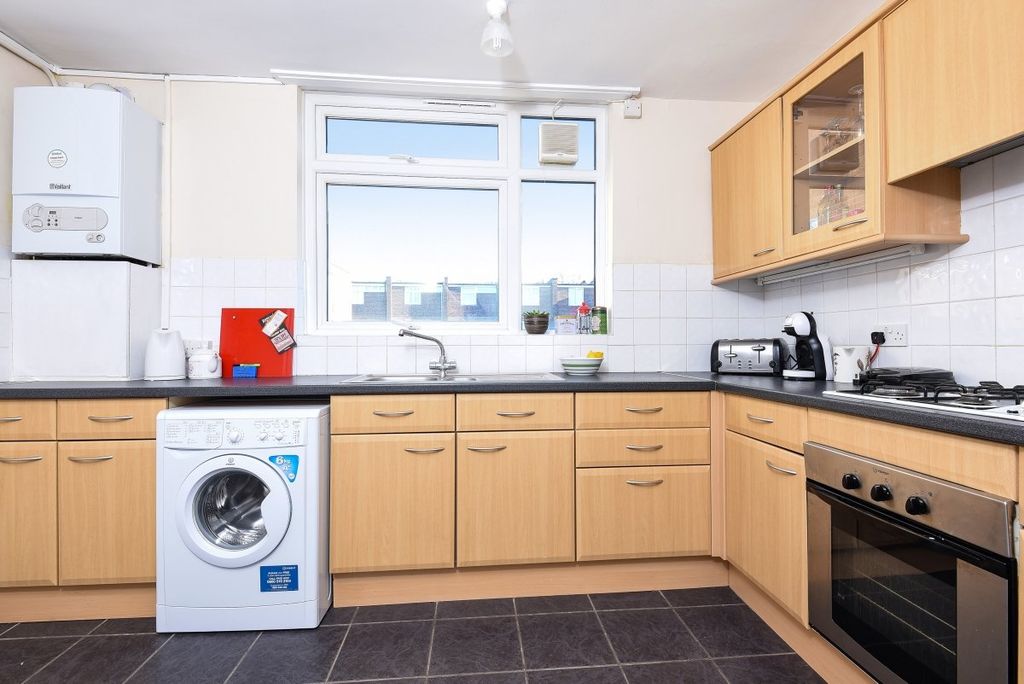 Property photo 2 of 6 232653 (1)