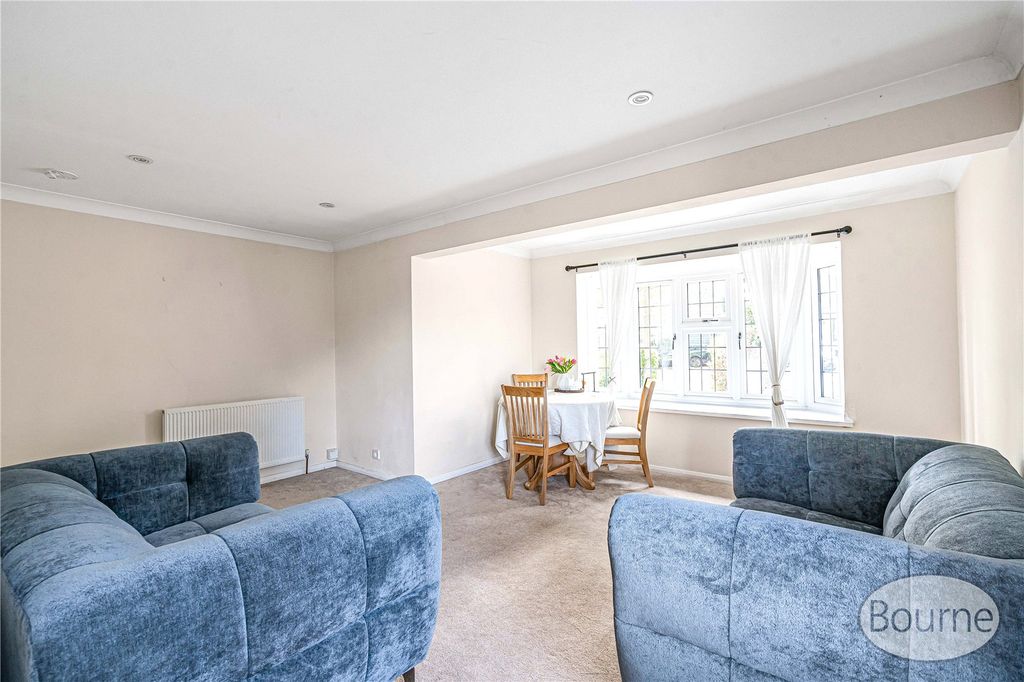 Property photo 2 of 14 Picture No. 07