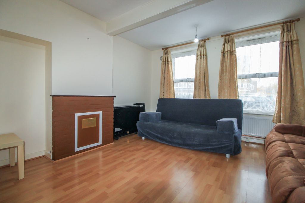 Property photo 2 of 16 Gallery