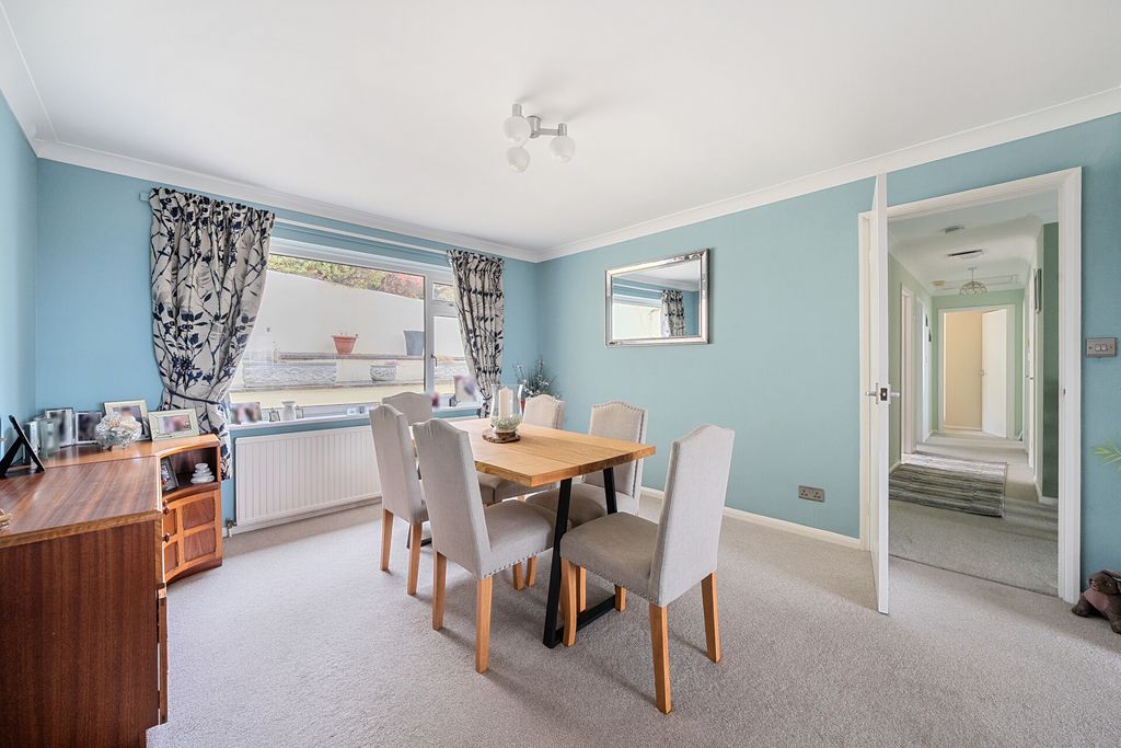 Property photo 3 of 22 14-6A8d788B85E07-...