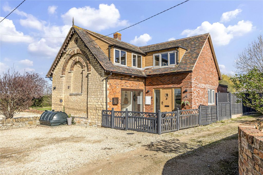 Property photo 1 of 14 Picture No. 02