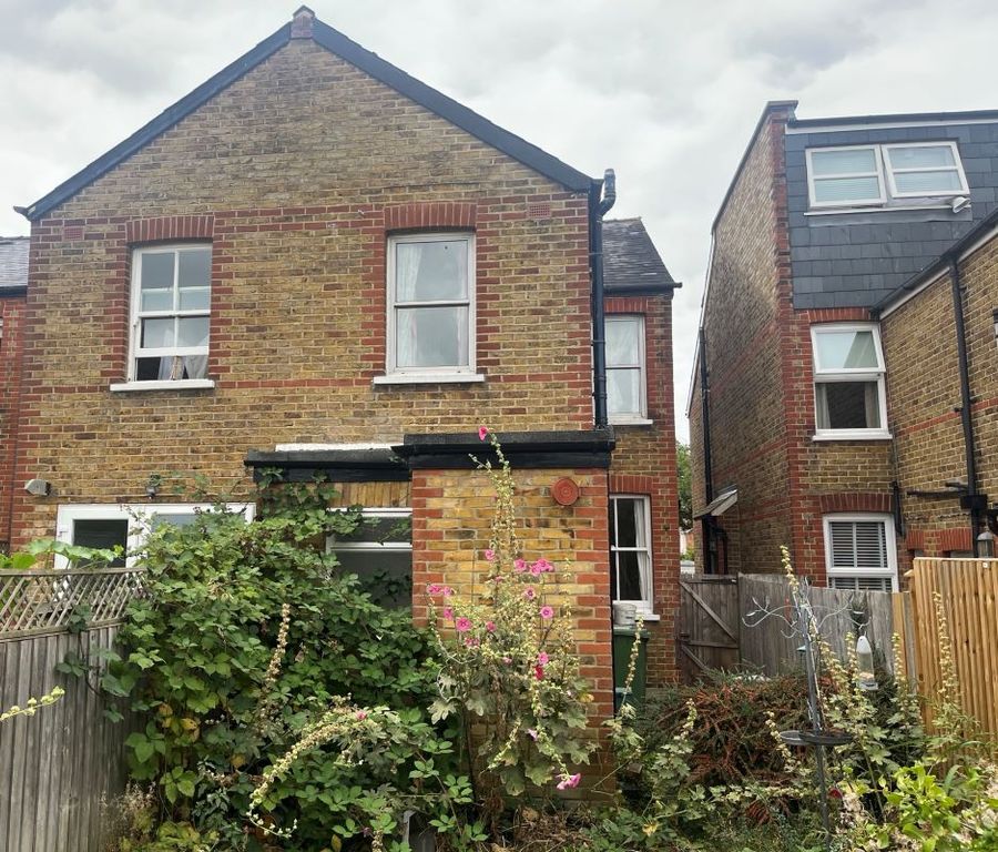 Property photo 3 of 13
