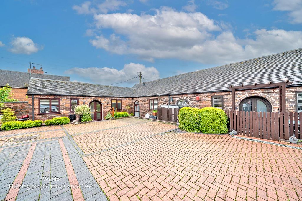 Property photo 1 of 31 Webbs-26.Jpg