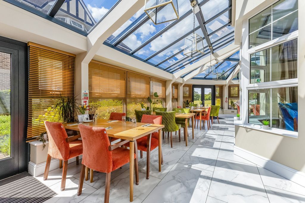 Additional image 15 of 3 bed flat for saleTudor Court, Liphook GU30