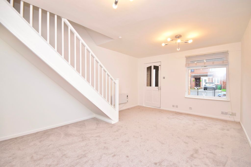 Property photo 3 of 21